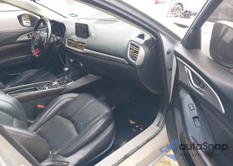 2017 Mazda Mazda3 Touring из США, поврежденный, VIN JM1BN1V77H1102973